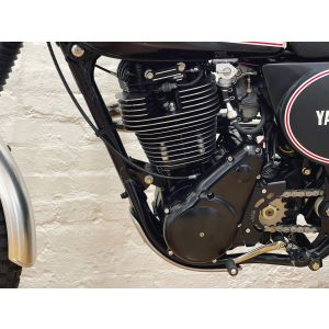 E-Starter-Kit »XSTART« Basis-Set mit Akku-Pack (ersetzt orig. Werkzeugbox, Akku wird nicht durch Fahrzeugelektrik geladen)